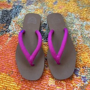 Rothy’s Flip Flops in Daiquiri